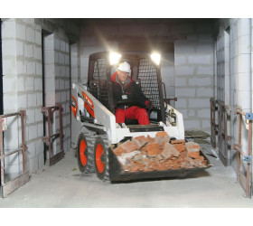 Miniładowarka BOBCAT S100