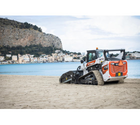 Miniładowarka gąsienicowa T76 BOBCAT