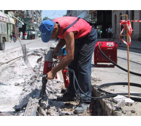 Młot hydrauliczny HYCON HH10 RV