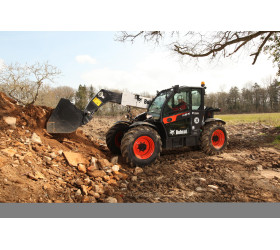 Podnośnik teleskopowy TL35.70 BOBCAT