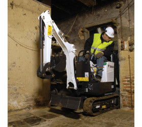 Minikoparka E08 BOBCAT