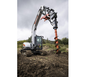 Minikoparka BOBCAT E88