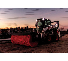 Zamiatarka kątowa 173cm BOBCAT