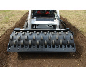 Walec wibracyjny 122cm BOBCAT