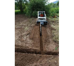 Koparka do rowów BOBCAT Trencher