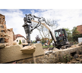 Młot hydrauliczny BOBCAT HB580