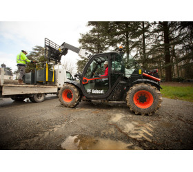 Widły paletowe - pływające BOBCAT