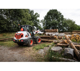 Ładowarka przegubowa L95 BOBCAT