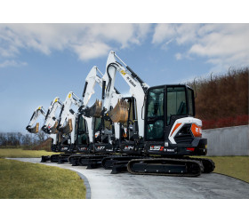 Minikoparka E27 BOBCAT Minikoparka E27 BOBCAT