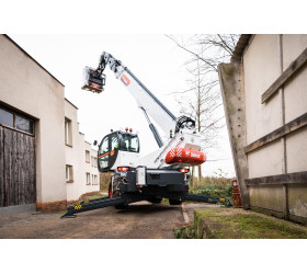 Teleskopowa ładowarka obrotowa TR60.350 BOBCAT