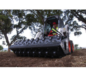 Walec wibracyjny 122cm BOBCAT