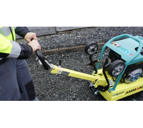 Zagęszczarka dwukierunkowa AMMANN APR 30/50 DE