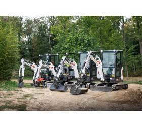 Minikoparka E16 R2 BOBCAT