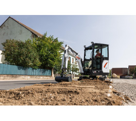 Minikoparka BOBCAT E16 R2