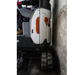 Minikoparka E17z R2 BOBCAT