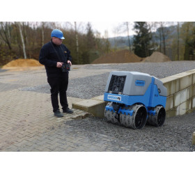 Walec do wykopów WEBER MC 85