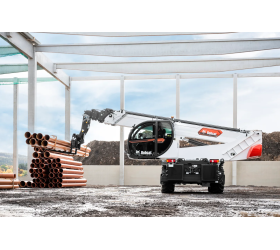 Teleskopowa ładowarka obrotowa BOBCAT TR80.390