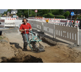 Zagęszczarka jednokierunkowa AMMANN APF 15/40 HD