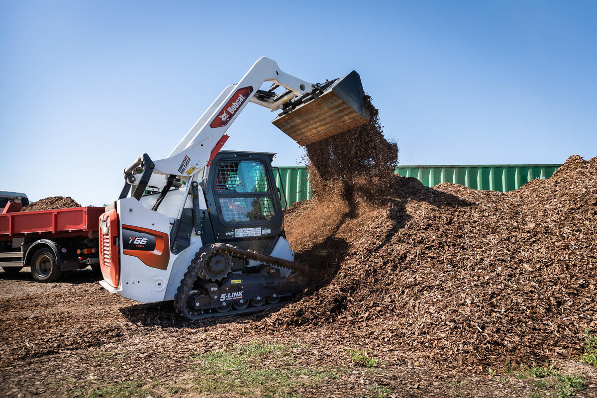 Bez względu na warunki pracy - ładowarka gąsienicowa Bobcat T66 może więcje!