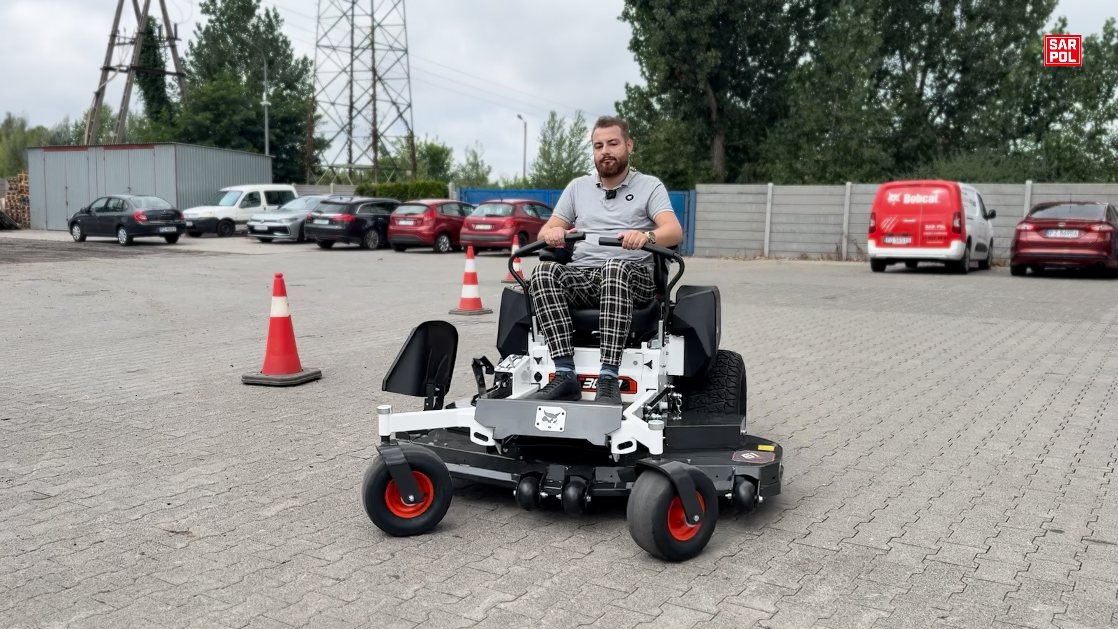 Bobcat ZT3000 - Samojezdna kosiarka - Komfort jazdy i szybkość koszenia