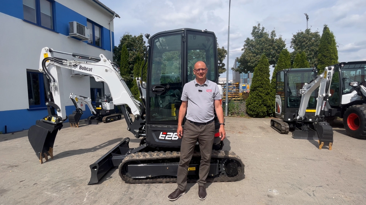 Najważniejsze cechy koparki Bobcat E26 - sprawdź dlaczego to może być maszyna dla Ciebie!